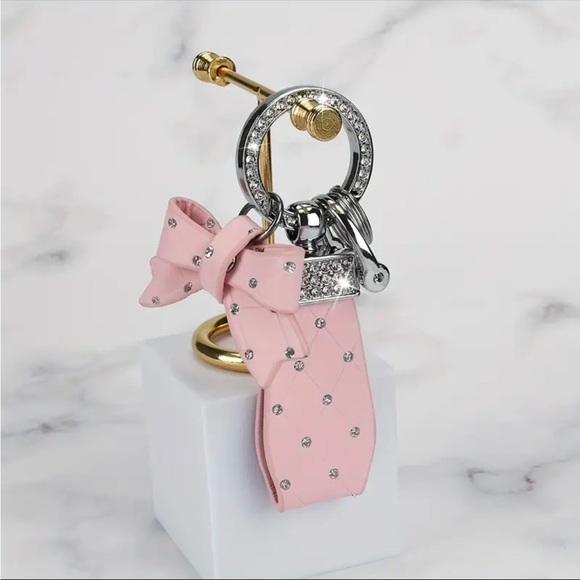 Rhinestone Bow Keychain - Pink only - Picture 2 of 2